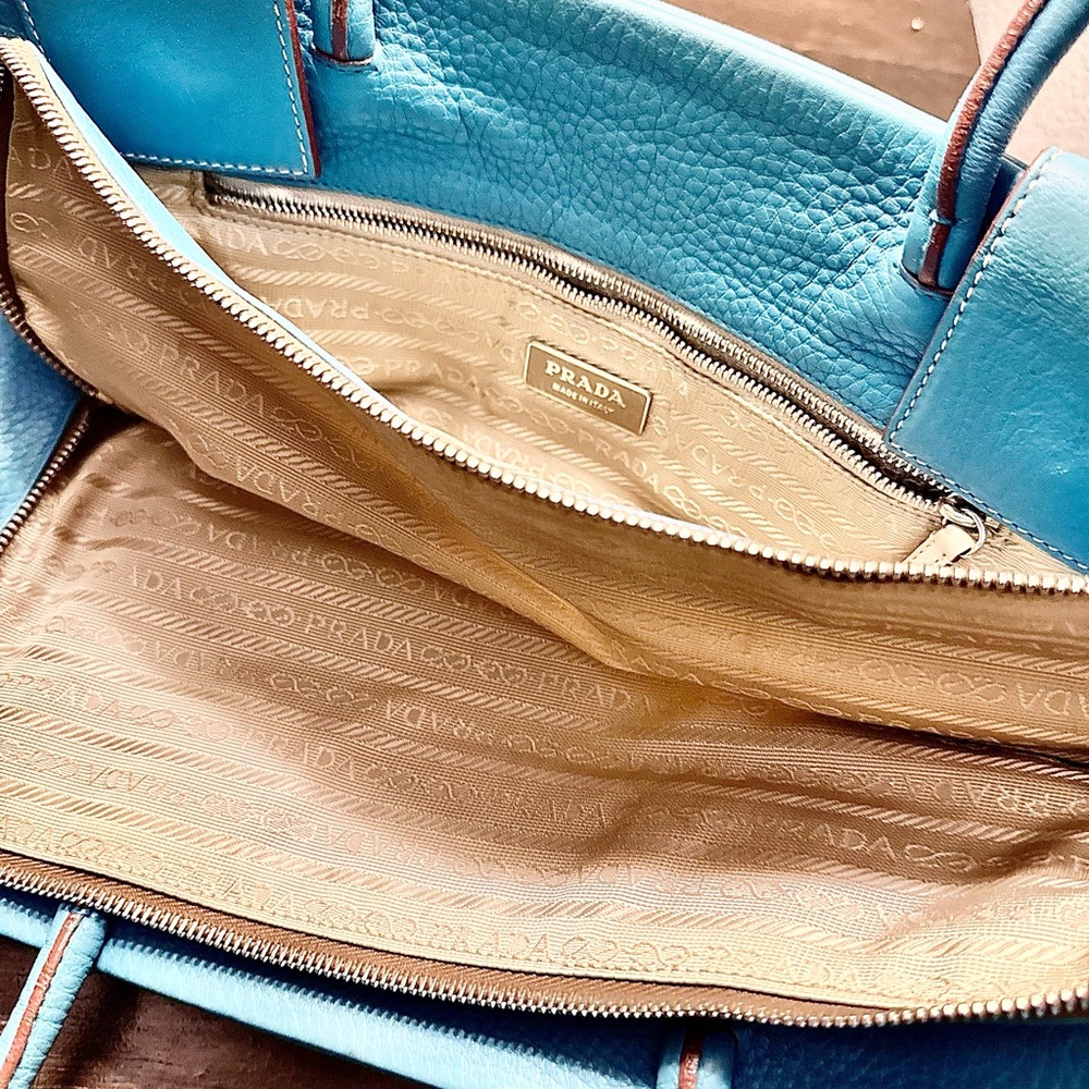 Prada Vitello Daino Triple Pocket Shopper Tote -  
Cosmic blue pebbled leather - Picture 16 of 16